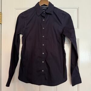 Lands' End Woman's Navy Blue No Iron Fitted Pinpoint Oxford 100% Cotton Size 2